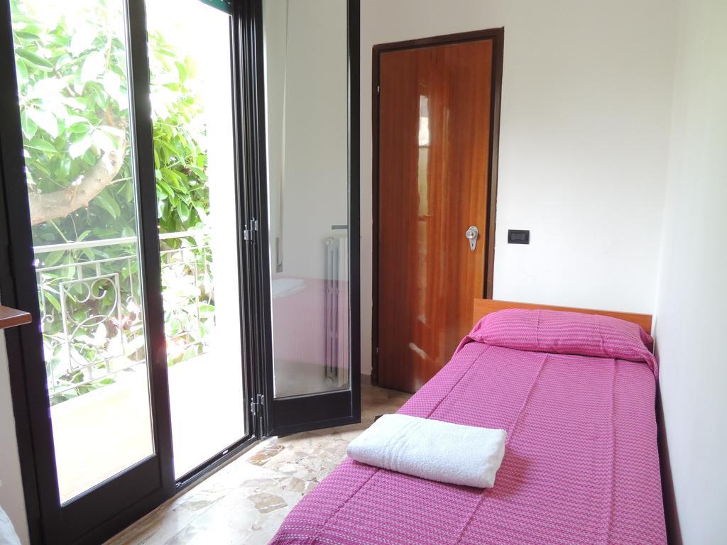 Albergo Il Terrazzino Vibo Valentia Marina Chambre photo